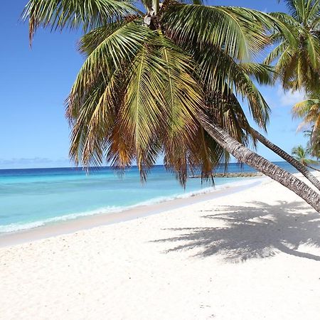 Beach Guest House Cleverdale Bridgetown Exteriör bild