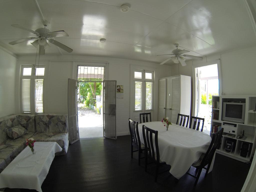 Beach Guest House Cleverdale Bridgetown Rum bild